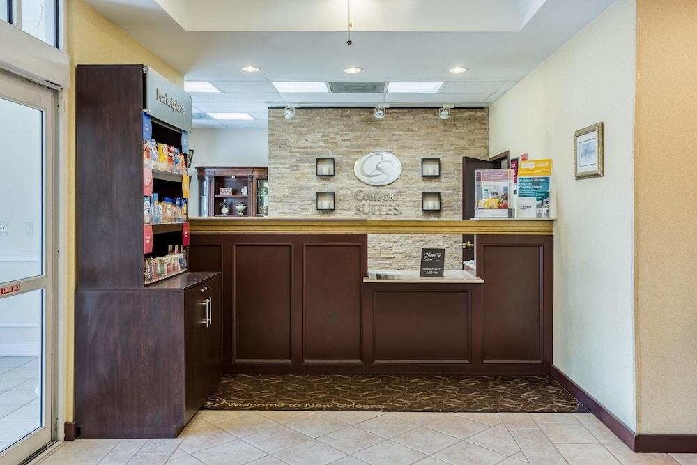 Comfort Suites New Orleans East Экстерьер фото