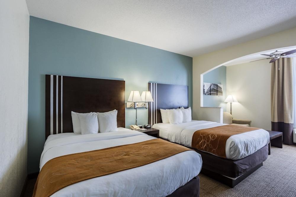 Comfort Suites New Orleans East Экстерьер фото