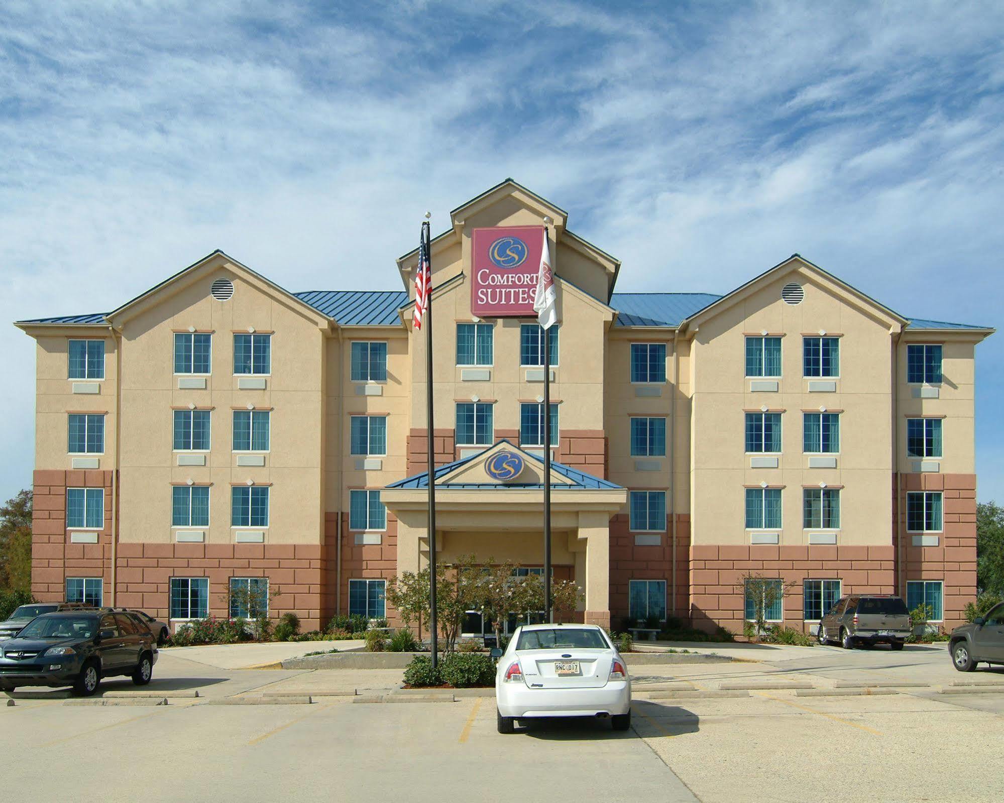 Comfort Suites New Orleans East Экстерьер фото